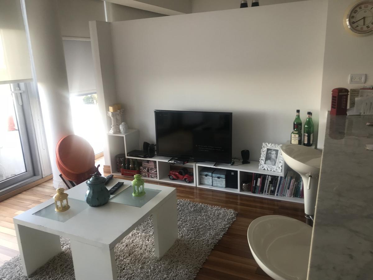 Apartamento Av Kennedy Y Cervino A Metros Embajada Eeuu Μπουένος Άιρες Εξωτερικό φωτογραφία