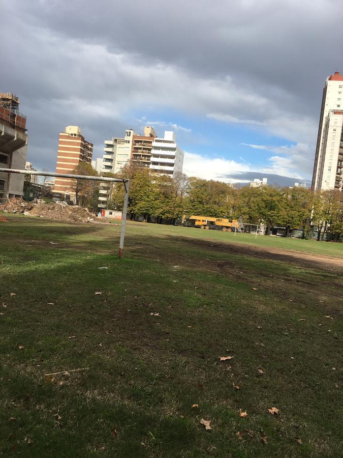 Apartamento Av Kennedy Y Cervino A Metros Embajada Eeuu Μπουένος Άιρες Εξωτερικό φωτογραφία